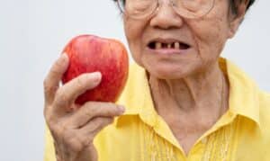 Old age tooth loss