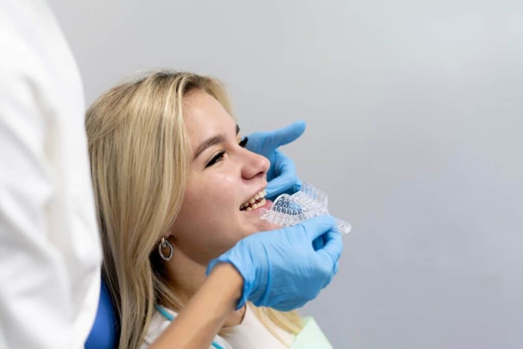 Periodontist vs Dentist