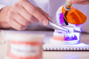 How do Houston periodontists work